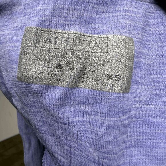 Athleta Women's Twist Front Racerback Yoga Intertwine Tank Bra Periwinkle Sz XS - Picture 3 of 4